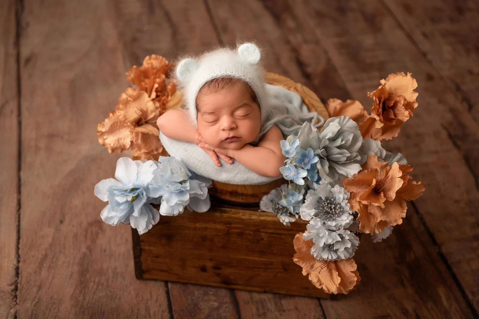 Heartfelt Ideas For Adorable Newborn Shoots